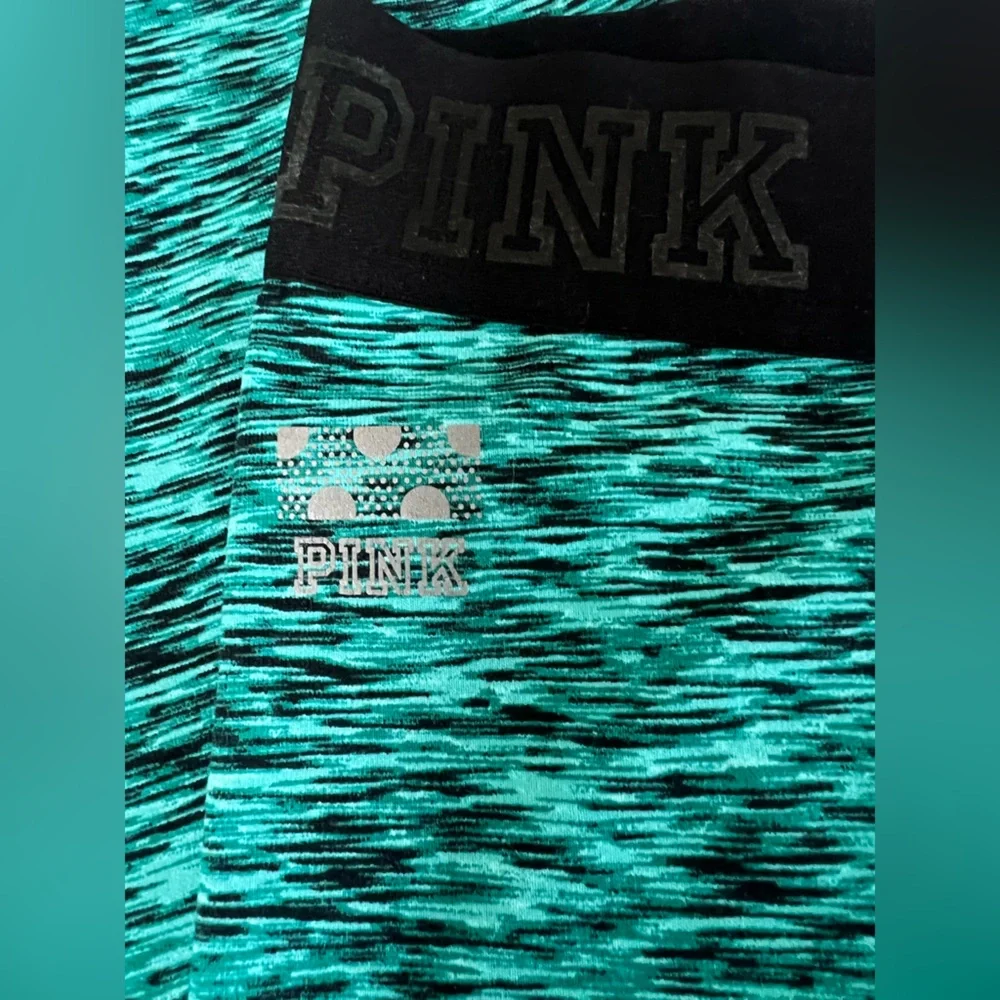 PINK Victoria's Secret Aqua Leggings‎